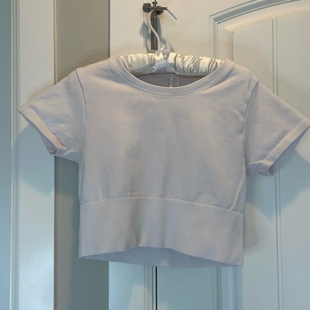 Off-line by aerie cropped athletic top size small